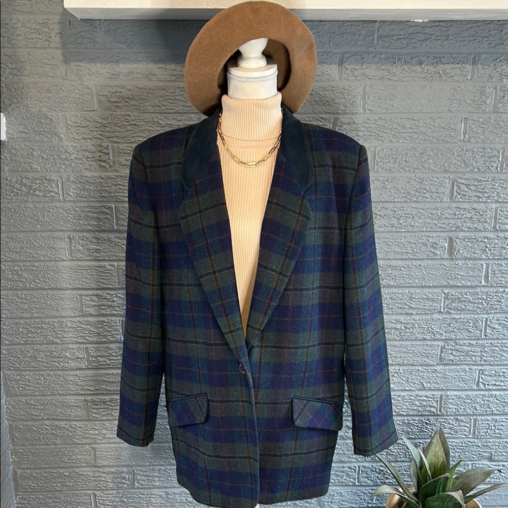 Vintage Plaid Wool Blazer with Suede Collar